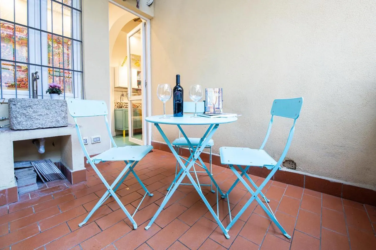 Trastevere Colorful Apartment With Terrace! Rome