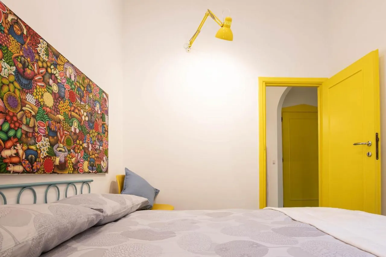 Trastevere Colorful Apartment With Terrace! Rome